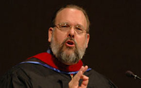 SWU-Winter-09-baccalaureate-spkr-290